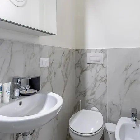 Italianway - The B Village Business Mailand