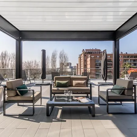 Joivy San Cristoforo - Terrace, Gym & Apartment