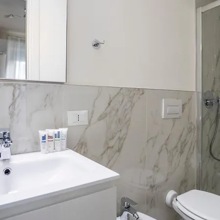 Apartment Italianway - The B Village Business