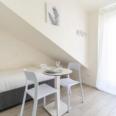 Italianway Apartamento *