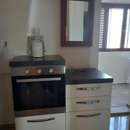 Apartment Home Suite Home - Super Attic Suite -With Free Parking - Zone Iulm & Naba & Navigli - Metro Subway Romolo Milan