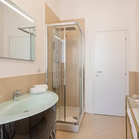 Royal - Centro Cadorna