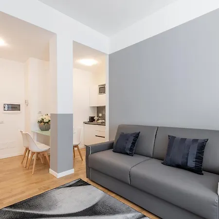 Royal - Centro Cadorna *