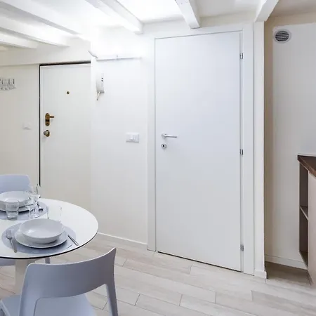 Italianway ميلان