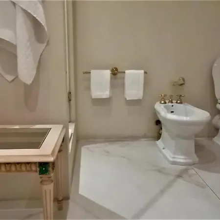 Mercanti Apts Via Passarella Apartman Milánó