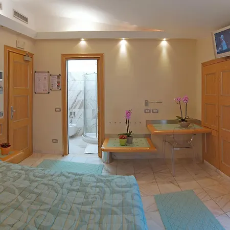 Sempione Hotel 3*