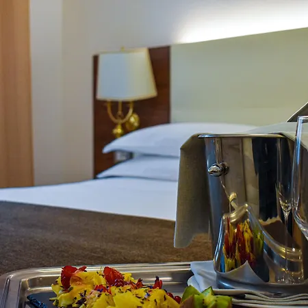 Romana Hotel