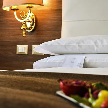 Romana 4* Milano