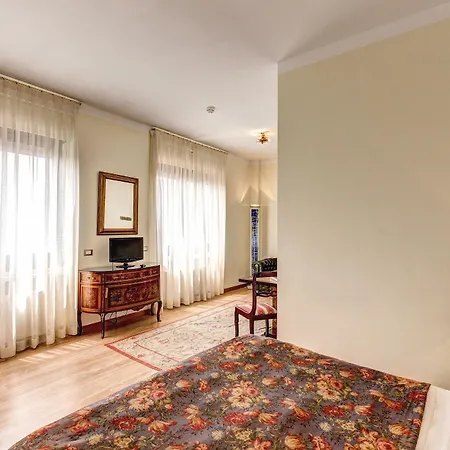 Hotel Romana