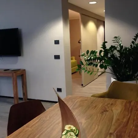 H2c Milanofiori Hotel 4*