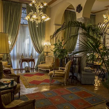 Petit Palais De Charme 4*