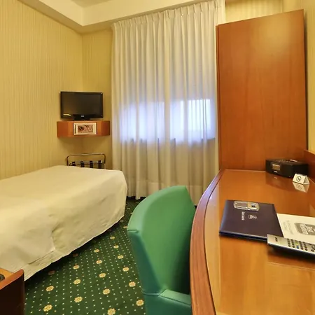 Astoria Sure Collection By Western Hotel 3*
