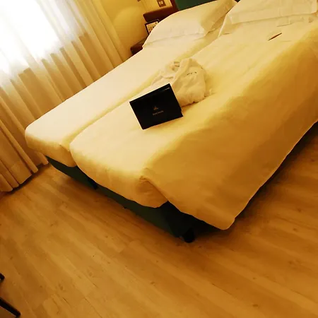 Astoria Sure Collection By Western 3* Milano