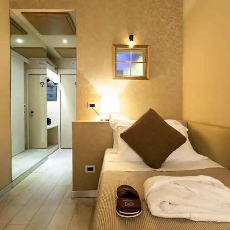 Hotel Mentana, By R Collection 4*