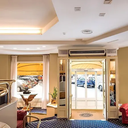 Mentana, By R Collection 4* Milan