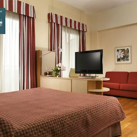 Unaway & Quark Due Aparthotel