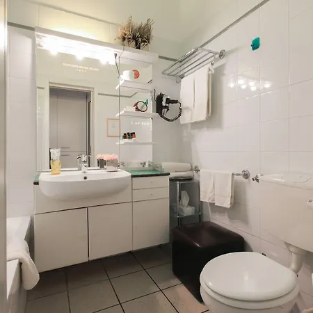 2* Milan