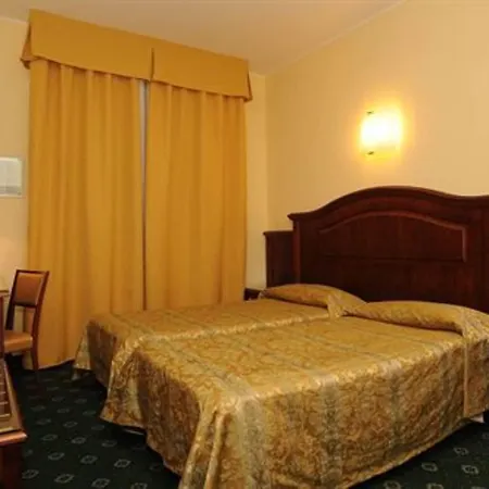 Valganna Hotel 3*
