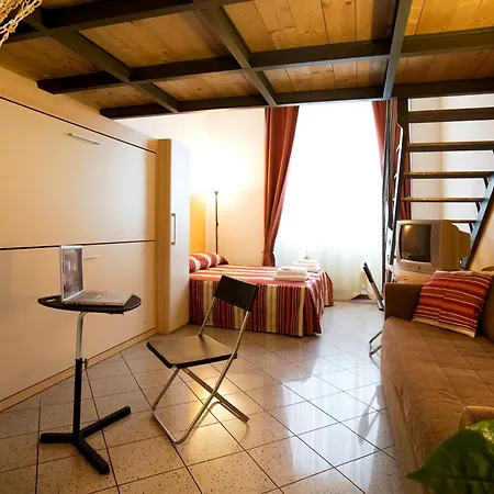 City Residence Milano * מילאנו