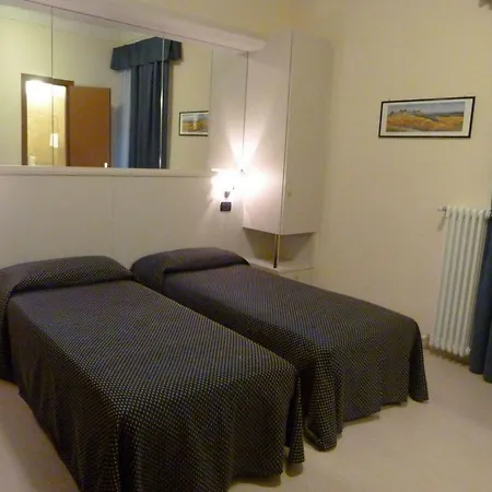 奥罗拉酒店 酒店 米兰