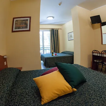 The Hotel Milán