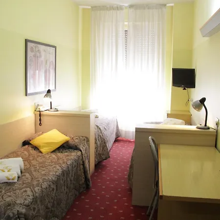 Hotel Lugano 3*