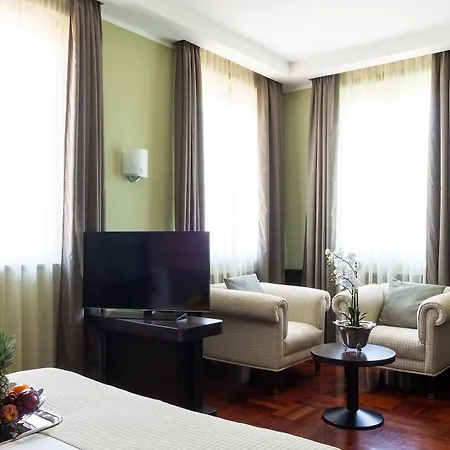 Silver Hotel 4*