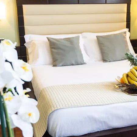 Silver Hotel