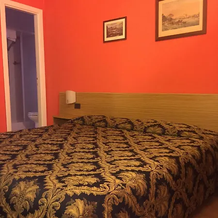 Rex Hotel