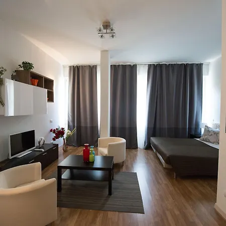 מלון דירות Residenza Cenisio מילאנו
