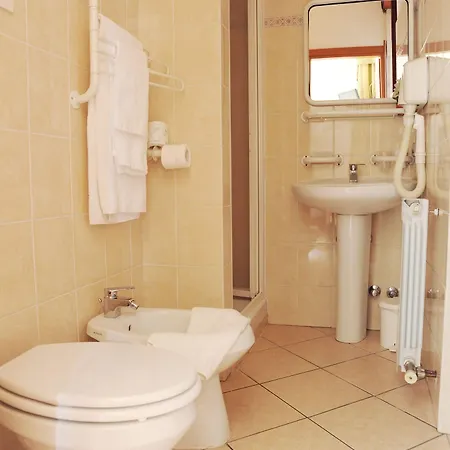 圣西罗菲耶拉酒店 米兰