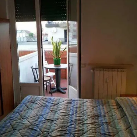 מלון Arco Romana 3*