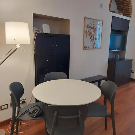 Perfect Place In Porta Venezia Apartamento *