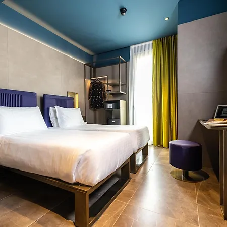 Hd8 Hotel 4*