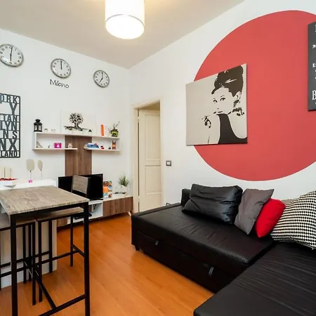 Navigli Apartment- Hosted By Sweetstay Milan