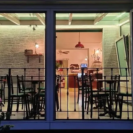 فندق شارلي ميلان