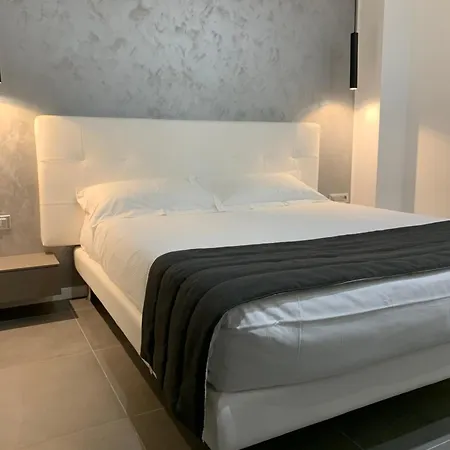 Bossi Apart-hotel