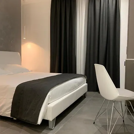 Bossi Apart-hotel Milão