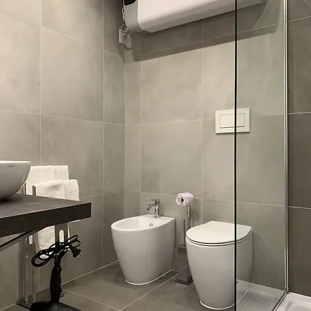 Bossi Aparthotel