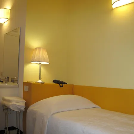 Hotel My