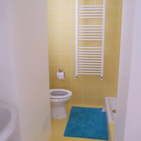 Gogol'ostello & Caffe Letterario * Milano