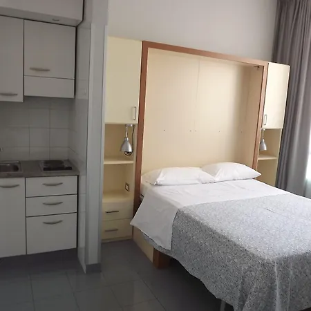 Navigli Ξενοδοχείο με διαμερίσματα 4*