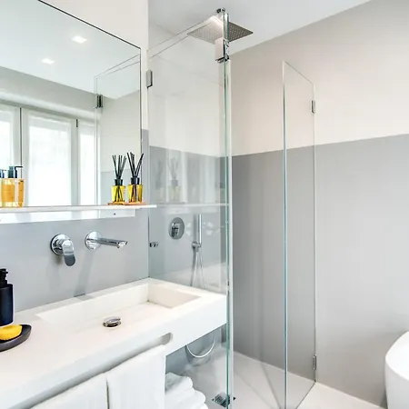 Отель Victor Boutique