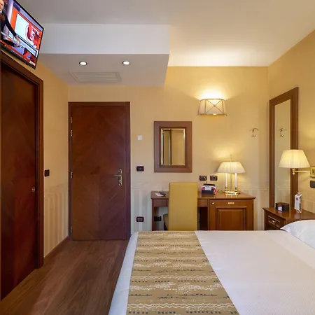 Hotel Lancaster