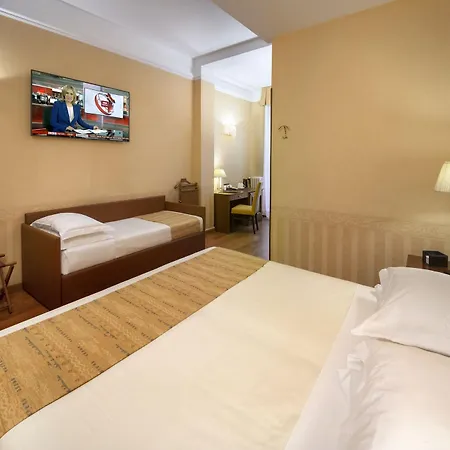 Hotel Lancaster 3*