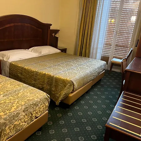 Hotel Valganna 3*