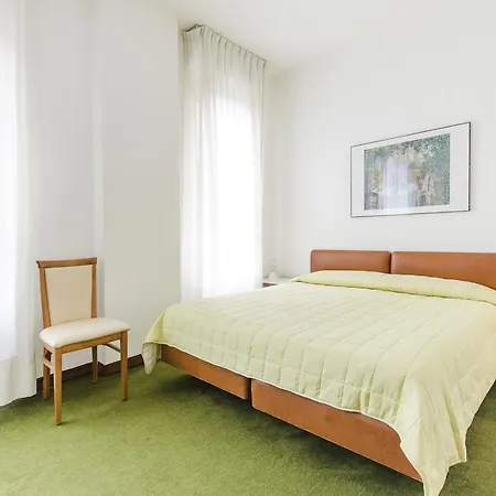 Molise 2 Hotel Mailand