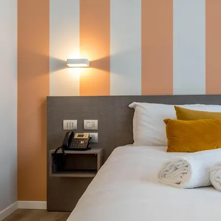Apartment Joivy San Cristoforo - Terrace, Gym & Milan