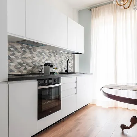 Apartment Luvi - Pasubio Milan