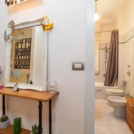 Navigli Apartment- Hosted By Sweetstay Apartment Milan